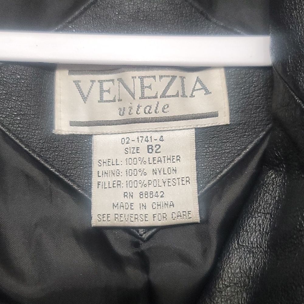WOMEN'S venezia Vitale leather coat. Size 62 - Picture 3 of 6